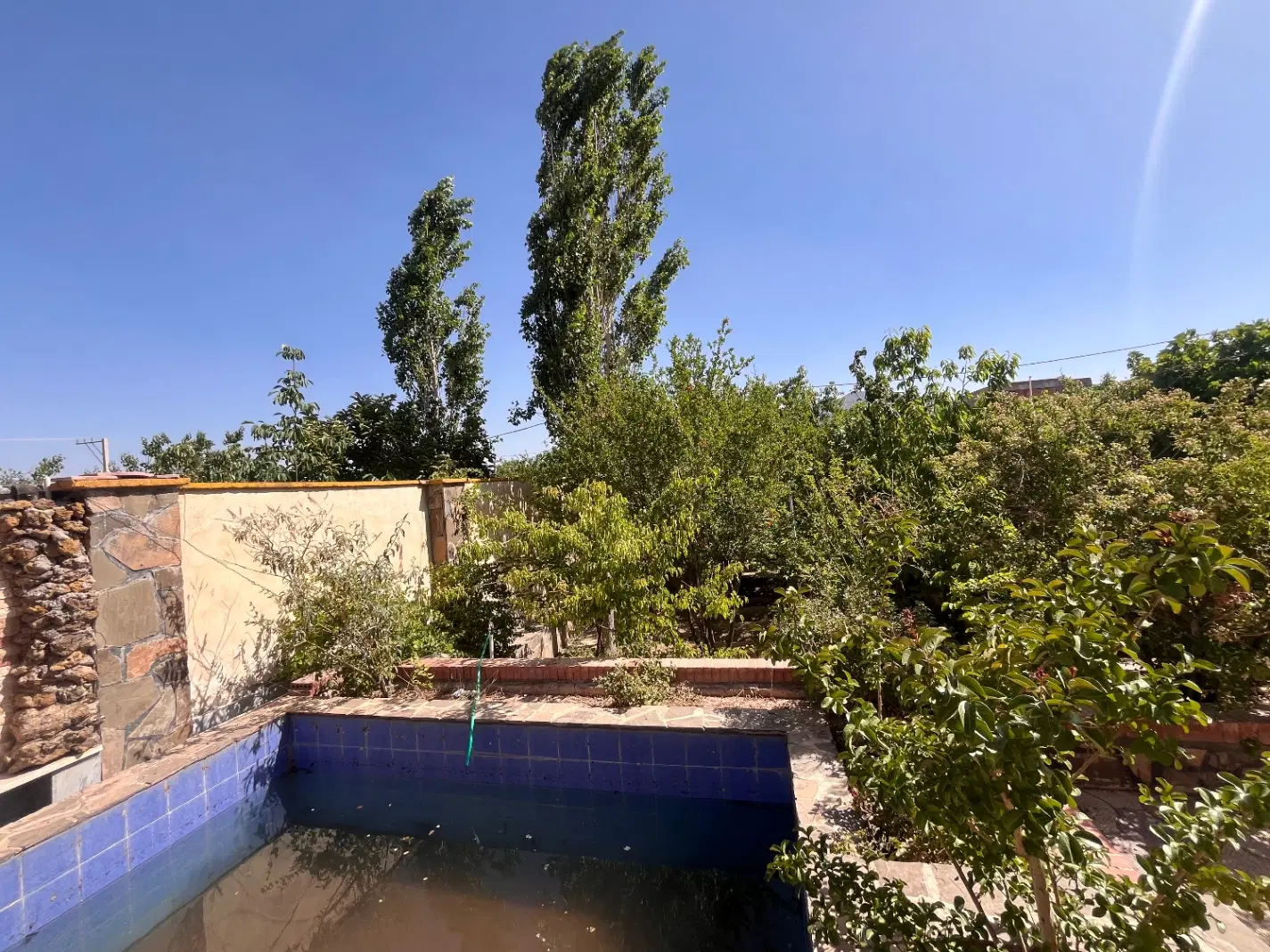 زمین مسکونی کوهپایه