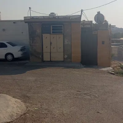خانه میانکوه با مغازه