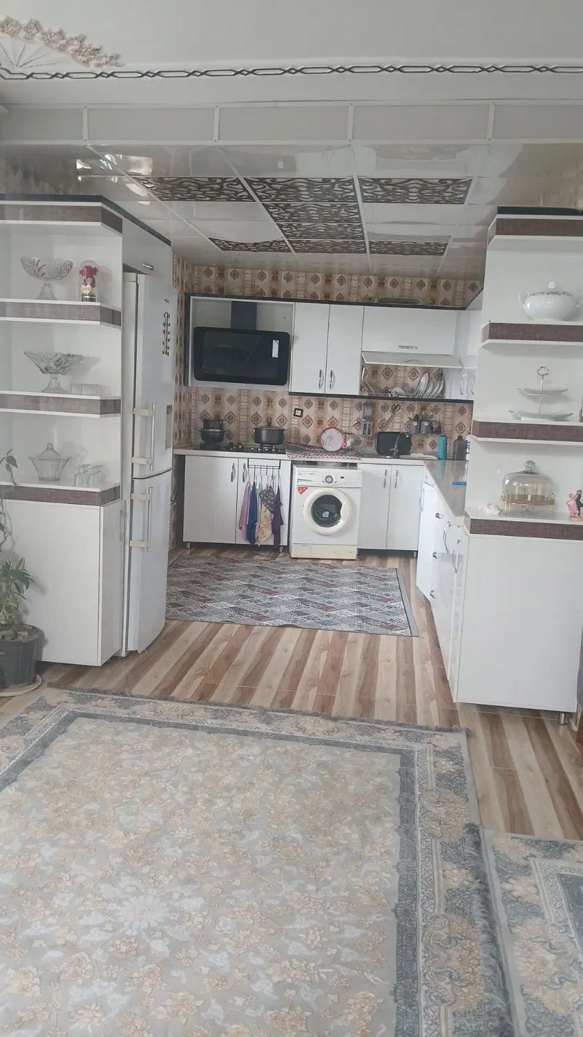 خانه دوطبقه اساوله عبور مجزا۷۵متری