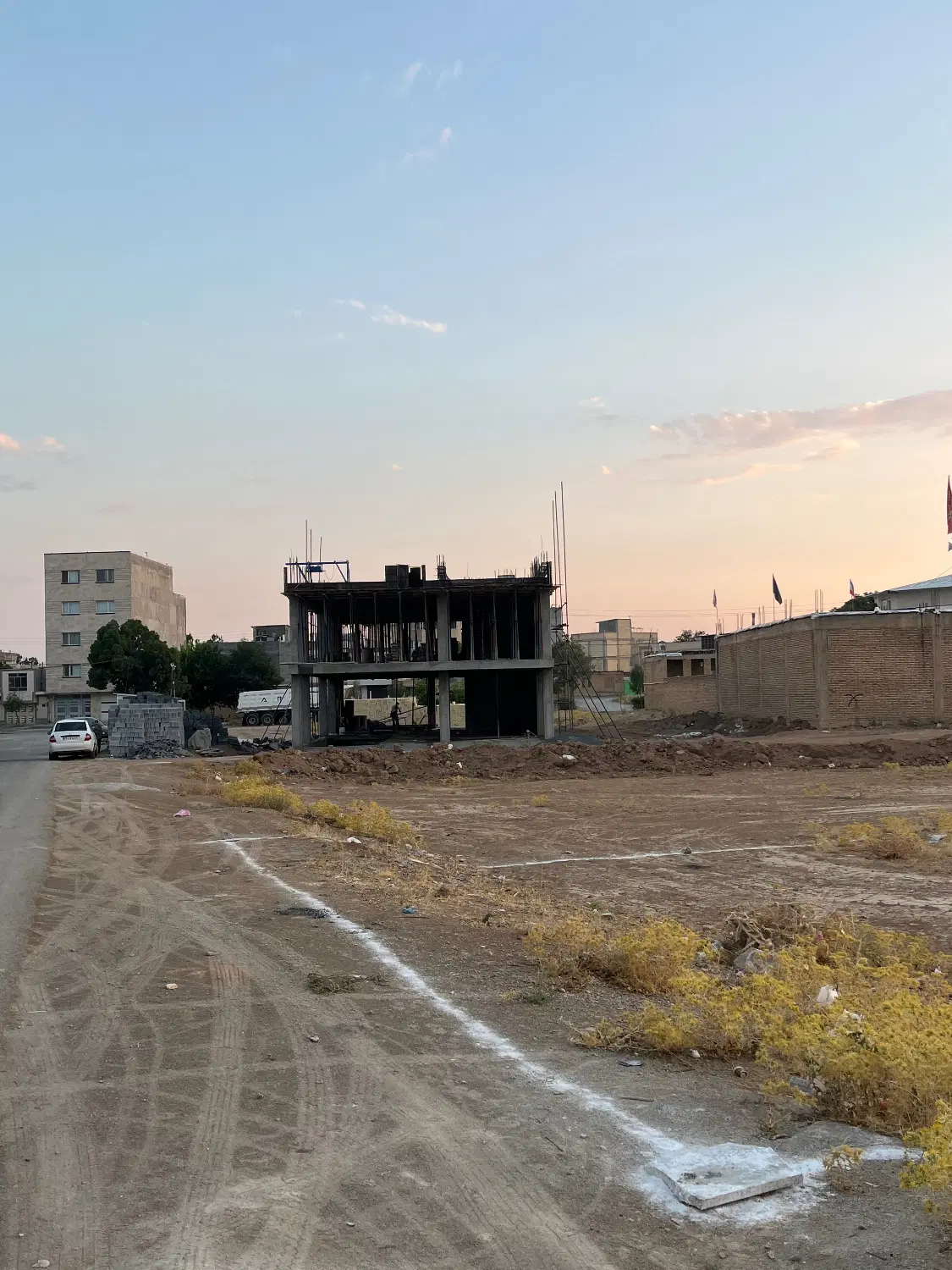 فروش فوری زمین مسکونی چالشتر