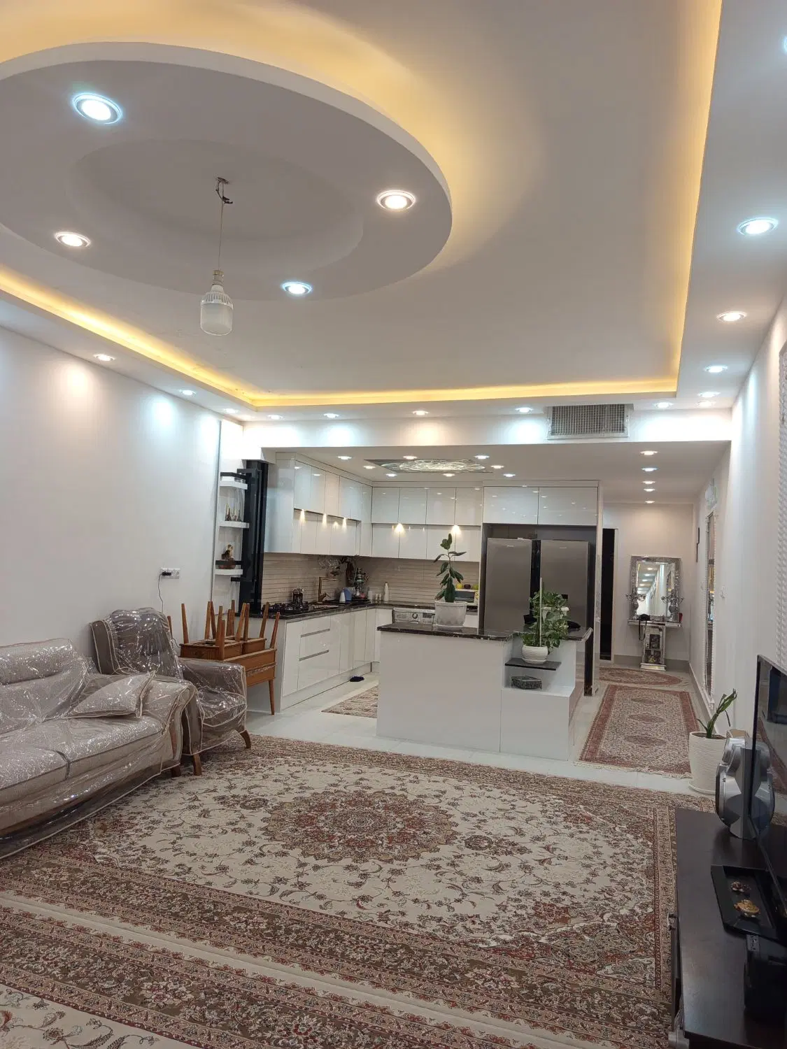 ملک فروشی دو طبقه بسیار شیک