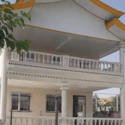 یک باب ساختمان در خیابان فردوسی