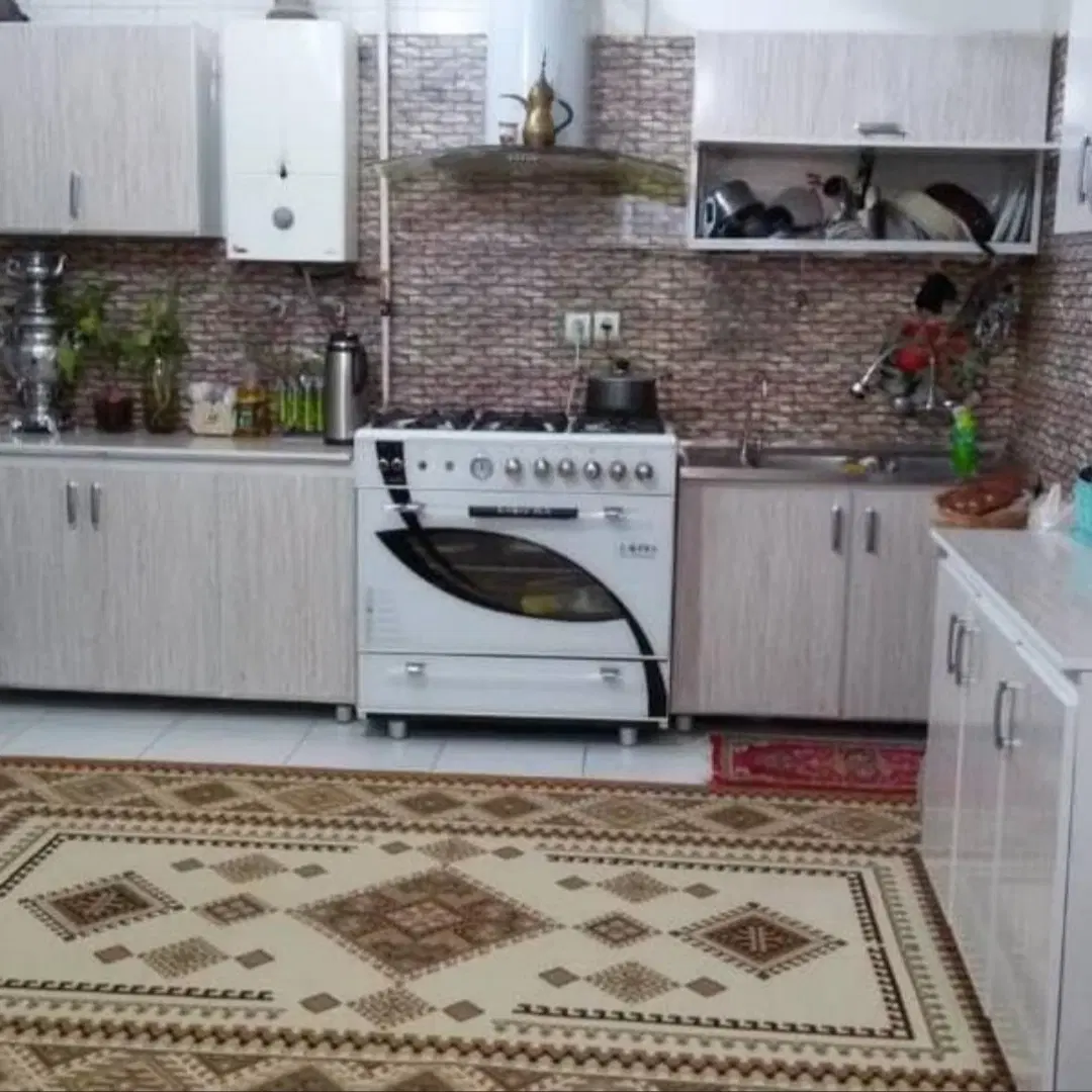 رهن و اجاره خانه ویلایی ۲۵۰ دستگاه خیابان بهشتی ۱۰