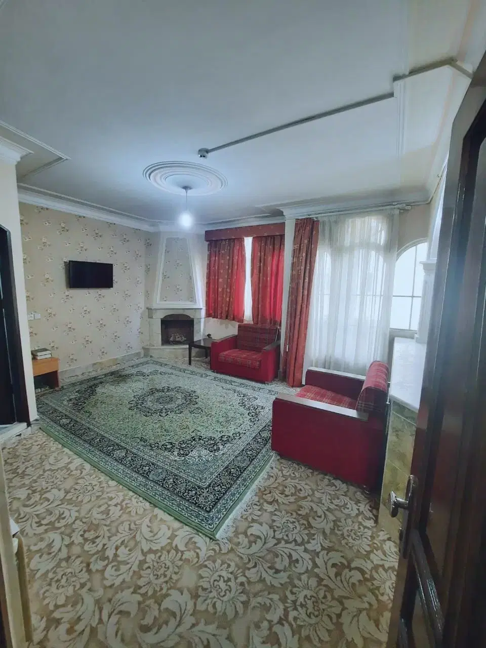 آپارتمان دربست شخصی تمیز
