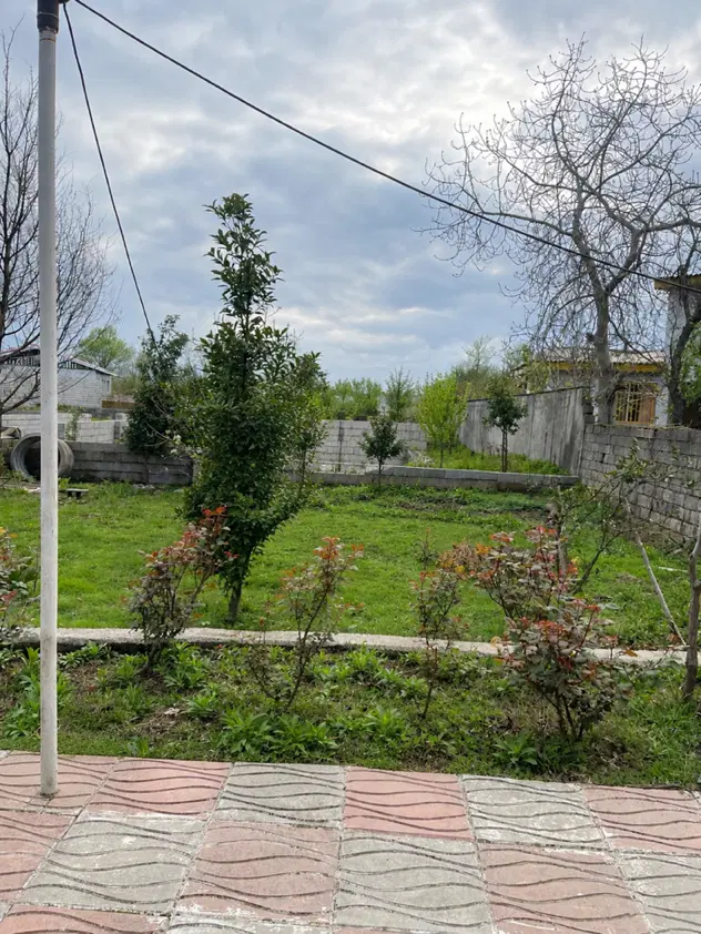 ۲۸۰ متر زمین نزدیک به دریا