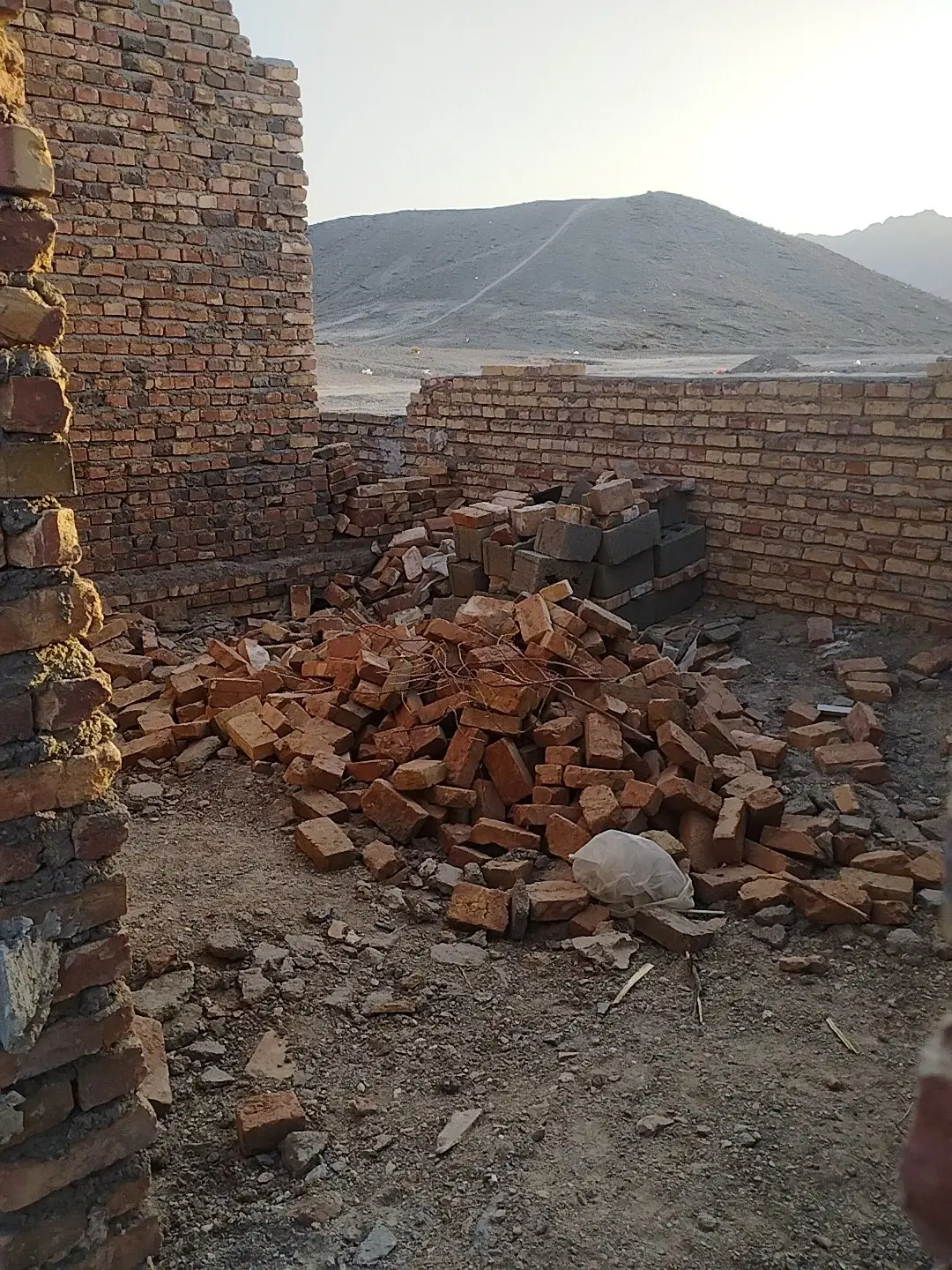 زمین فروشی کالیکه 550