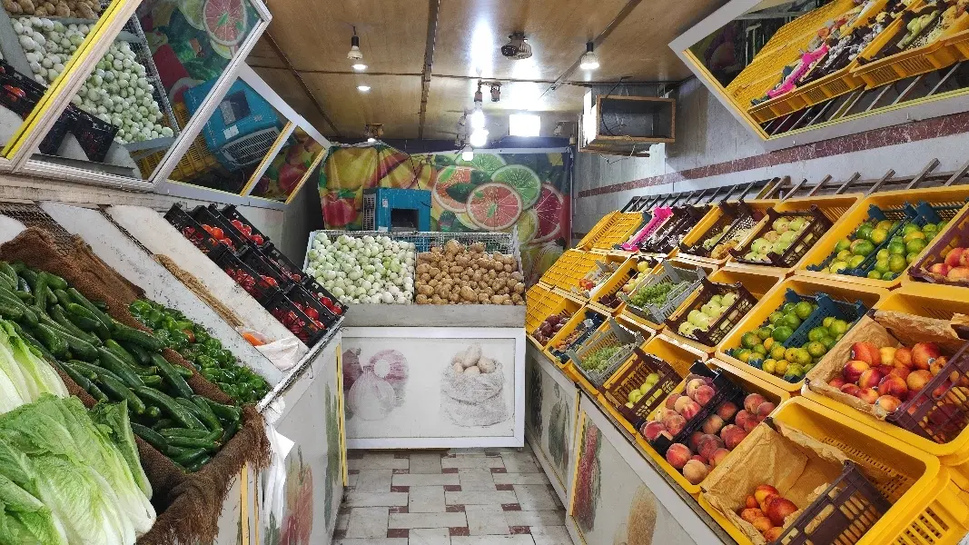 واگذاری میوه فروشی با وسایل