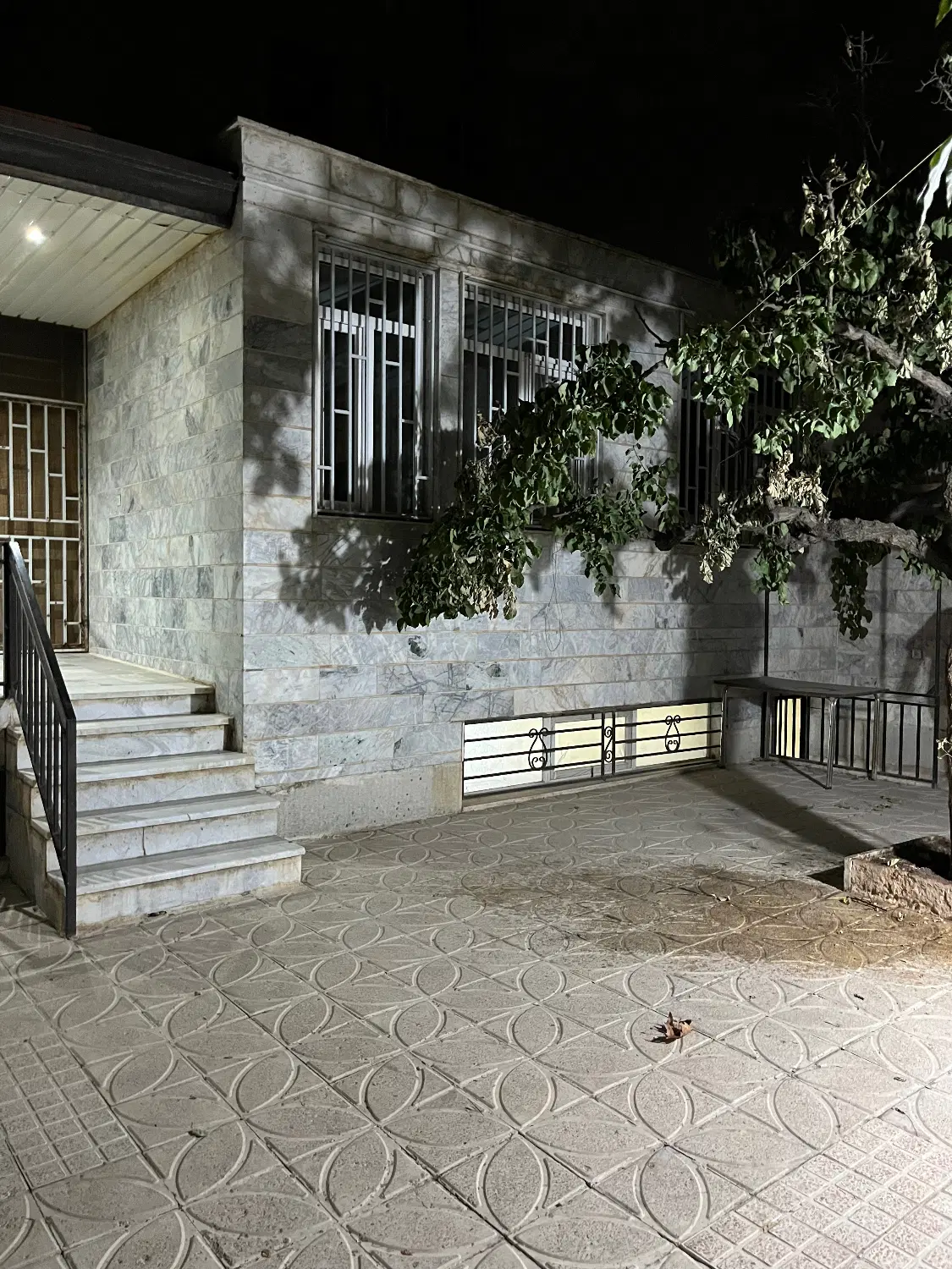 شهرک بهداری ۲۱۲ متر ویلایی