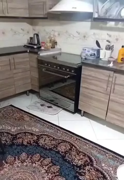آپارتمان رهن و اجاره ۶۰ متری پیروزی