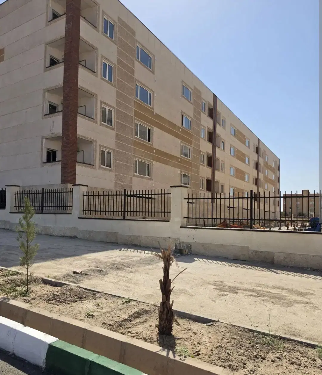 اپارتمان مسکن ملی پرند