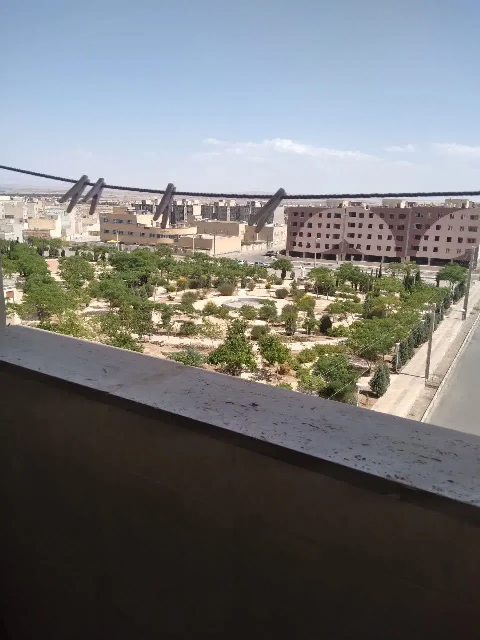 آپارتمان‌فروشی‌واقع‌درمیدان‌معلم