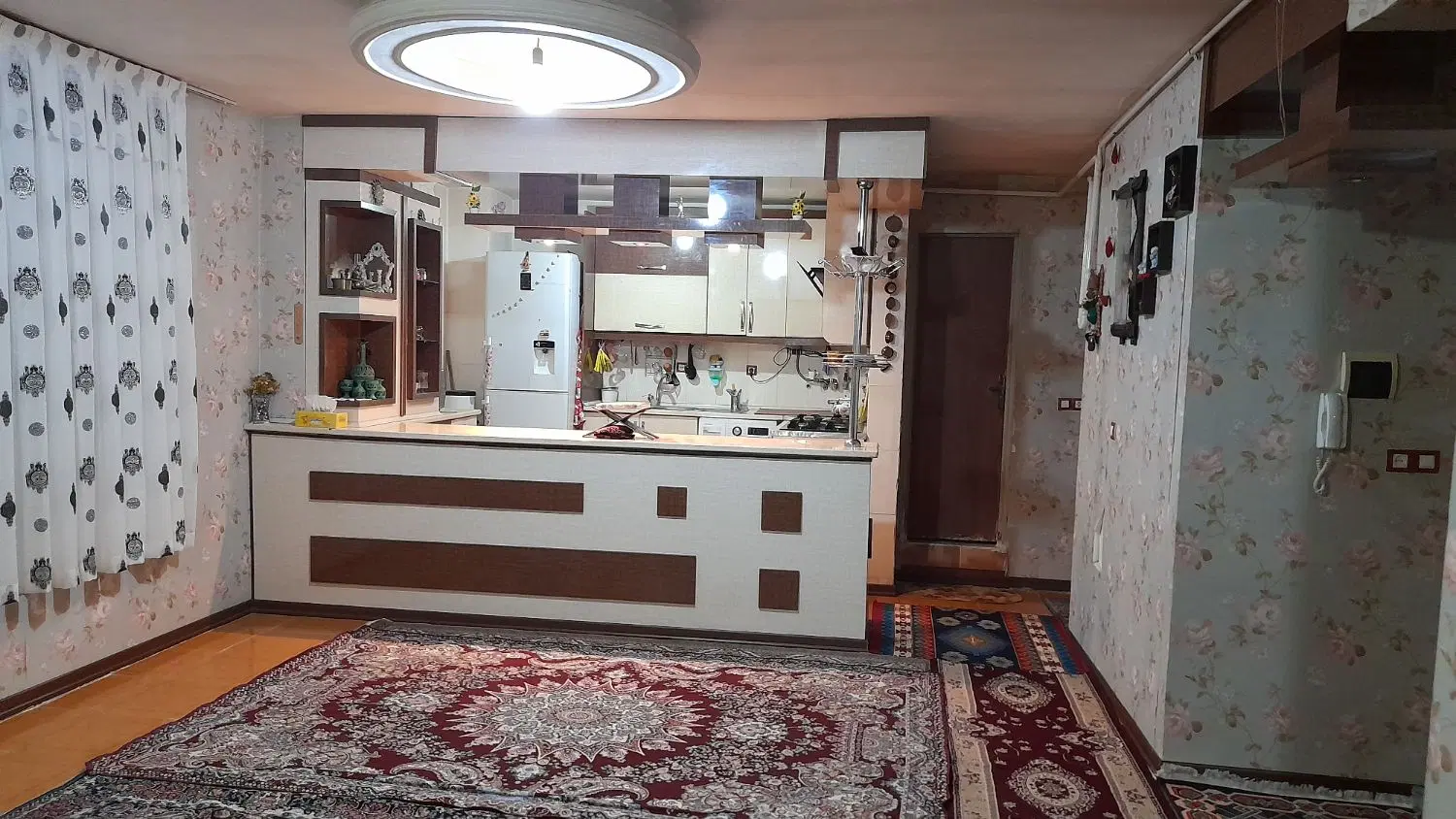 آپارتمان،مسکن مهر۸۵  تک واحدی