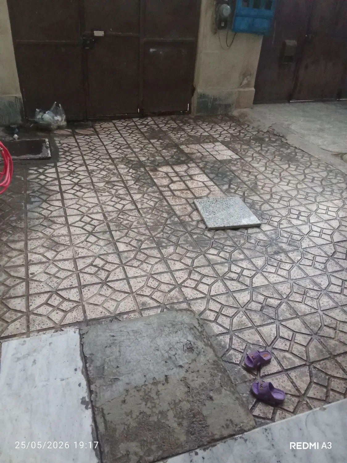 همکف پارکینگ دار