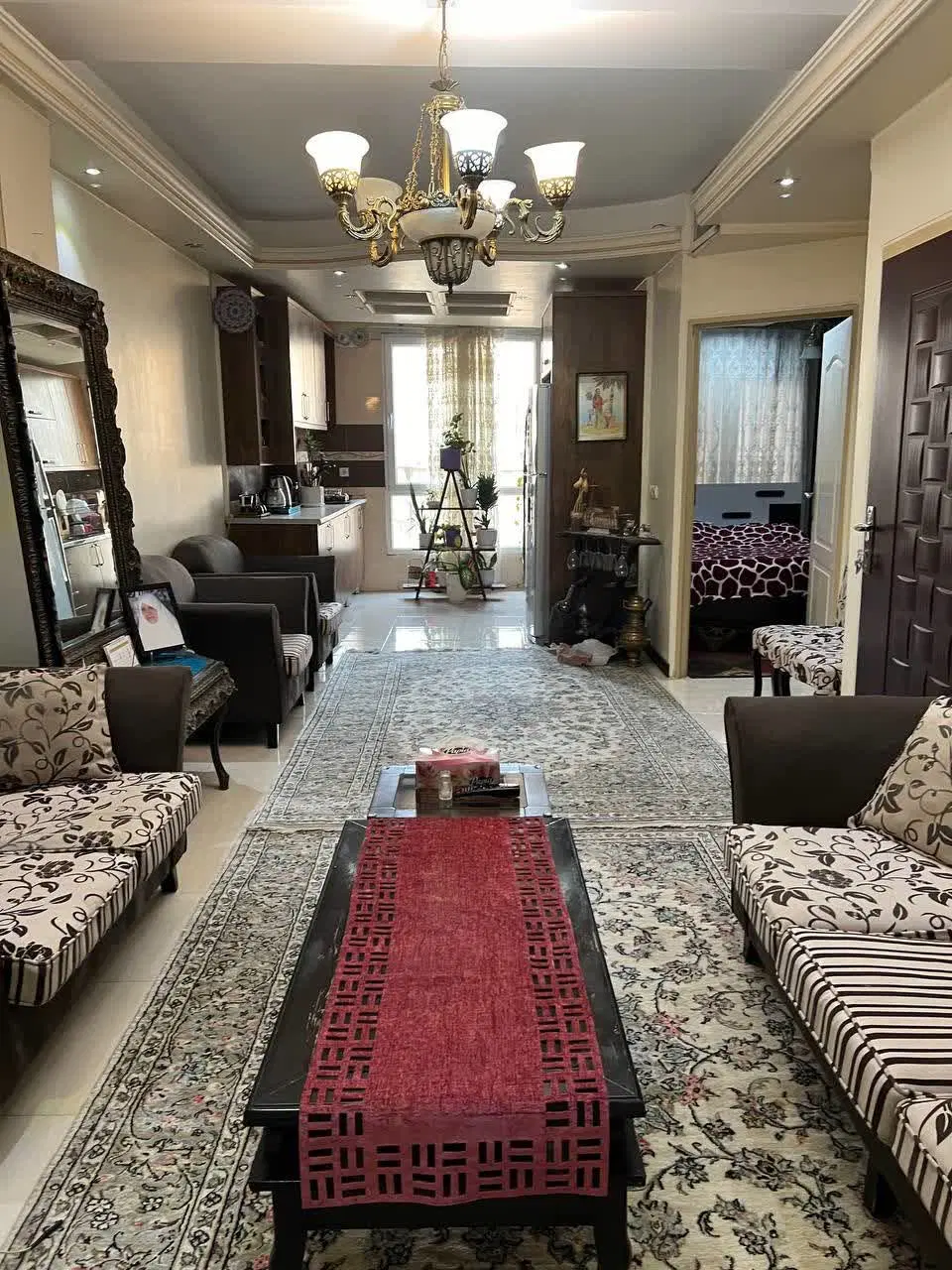آپارتمان ۵۰ متری در منیریه_خارج طرح ترافیک