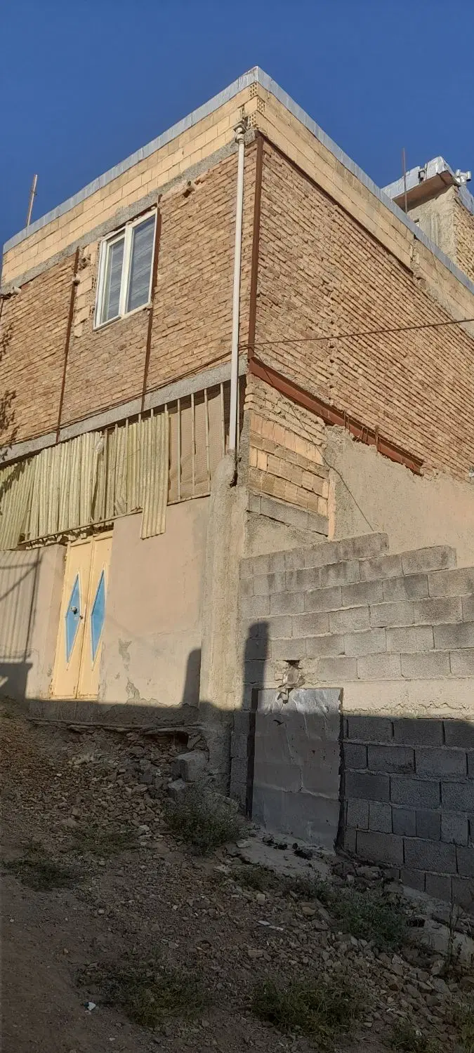 خانه دوطبقه عبور مجزا