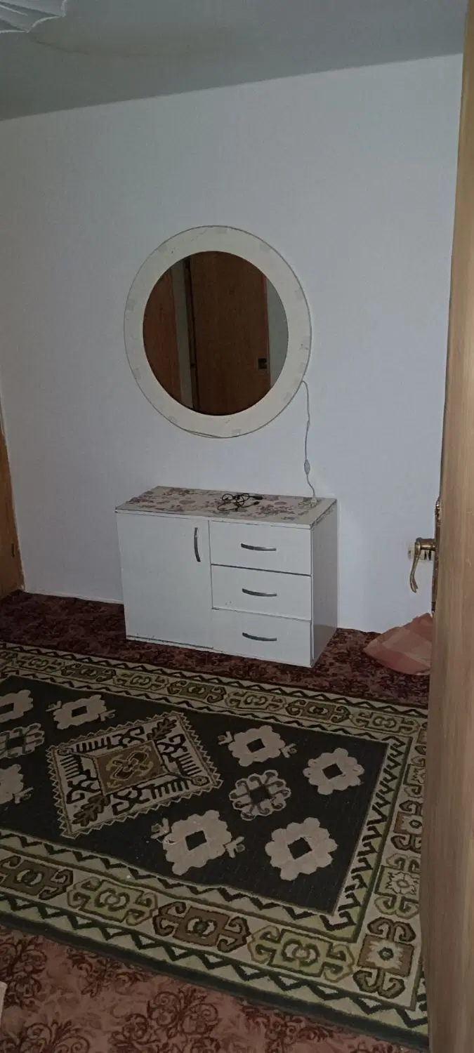 رهن  و اجاره آپارتمان تمیز و مرتب (قابل تبدیل)