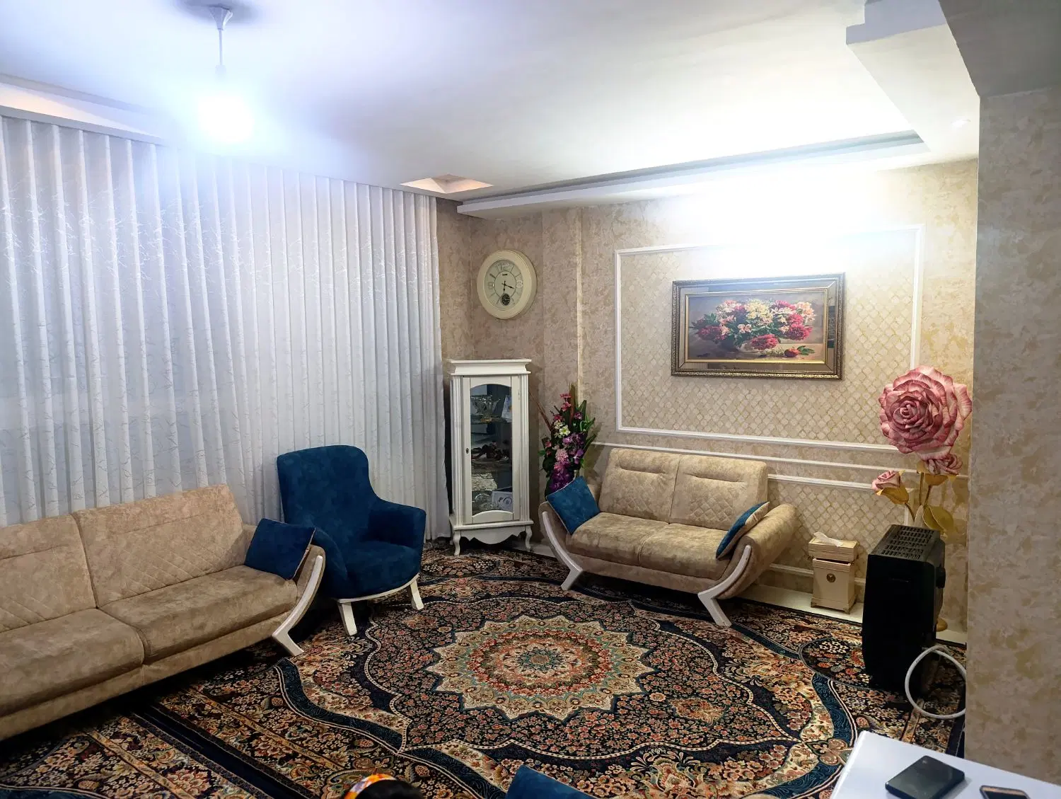 آپارتمان ۱۰۰متری دوخواب تک واحدی طبرسی جنوبی کافی