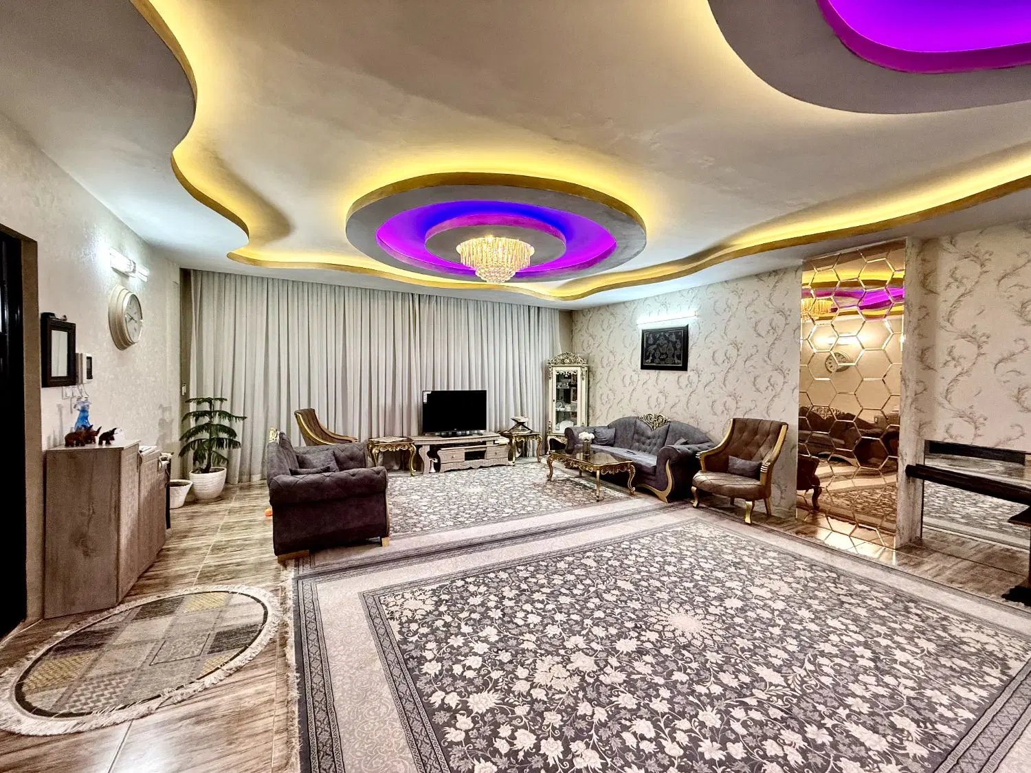 آپارتمان سه خوابه