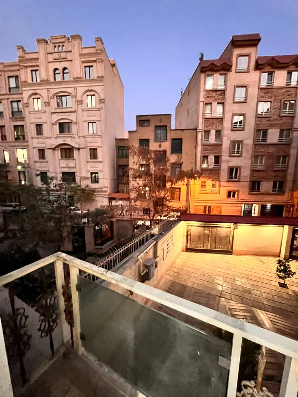 رهن و اجاره واحد ۸۵ متری خیابان چهل و نهم
