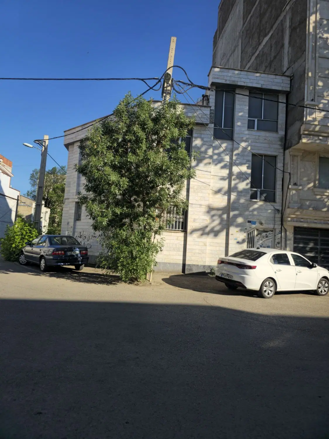 منزل ویلایی سه نبش
