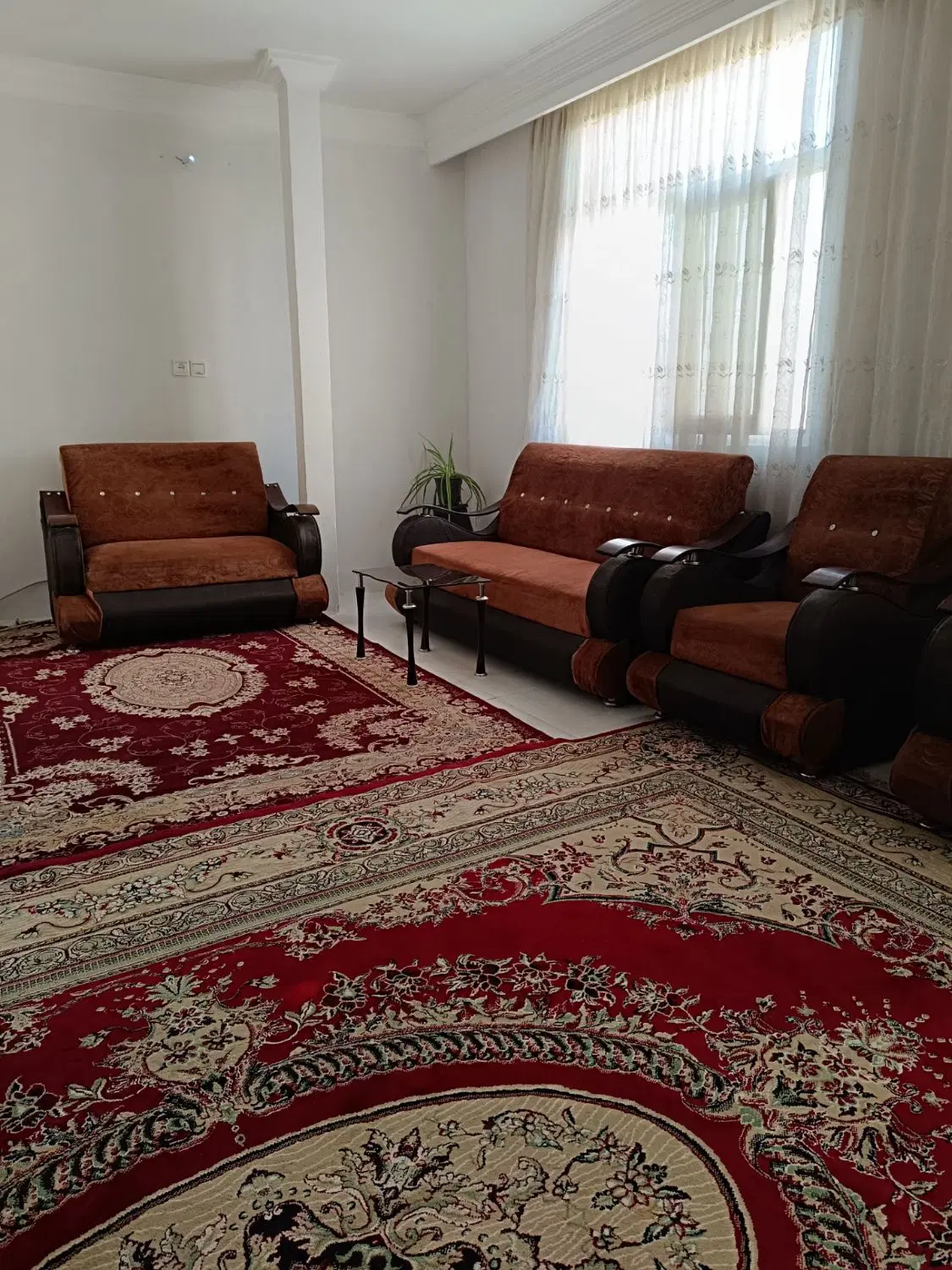 واحد تمیز و مبله  همکف