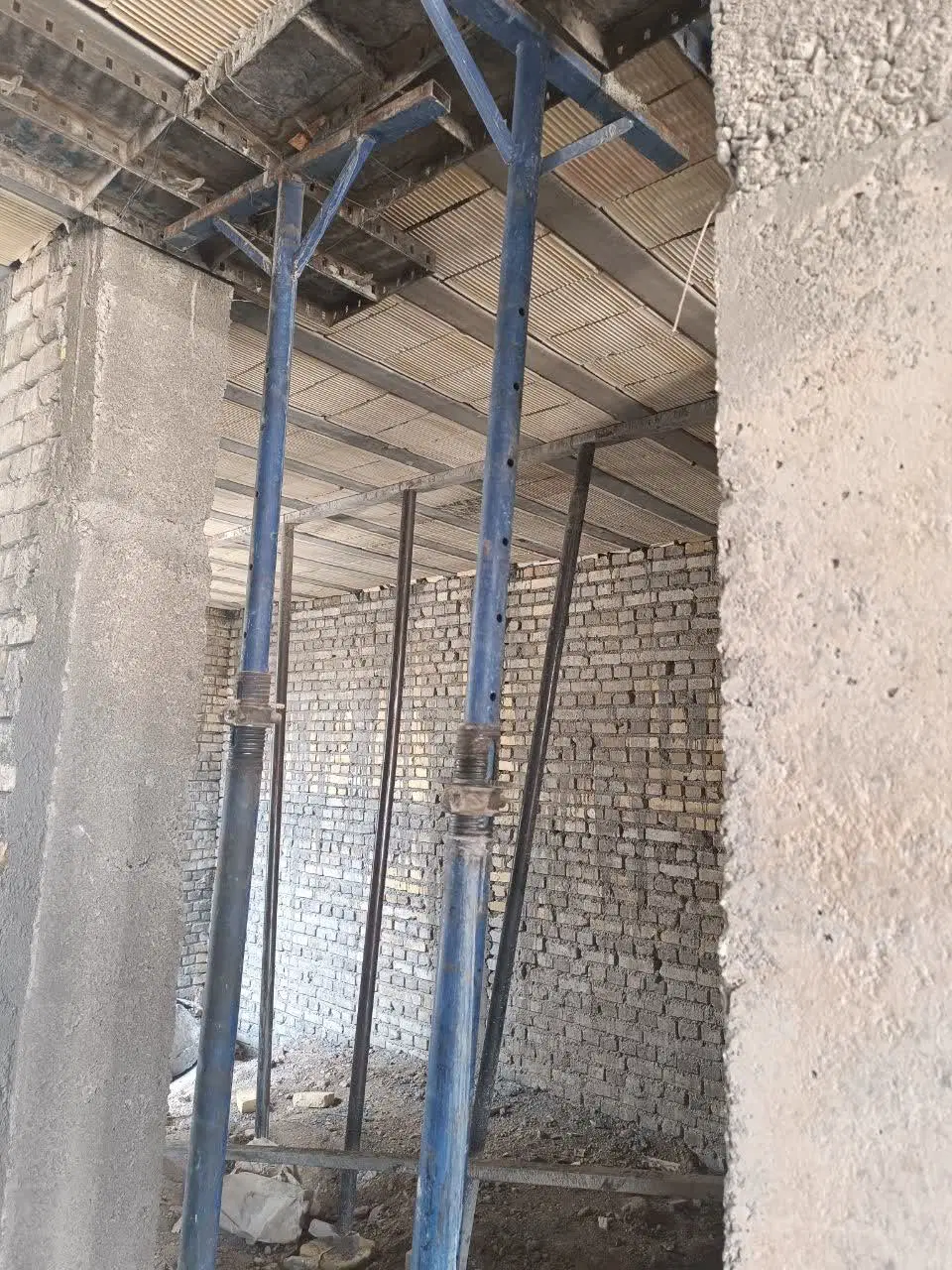 فروش خانه نیمه ساز مسکن ملی تفت