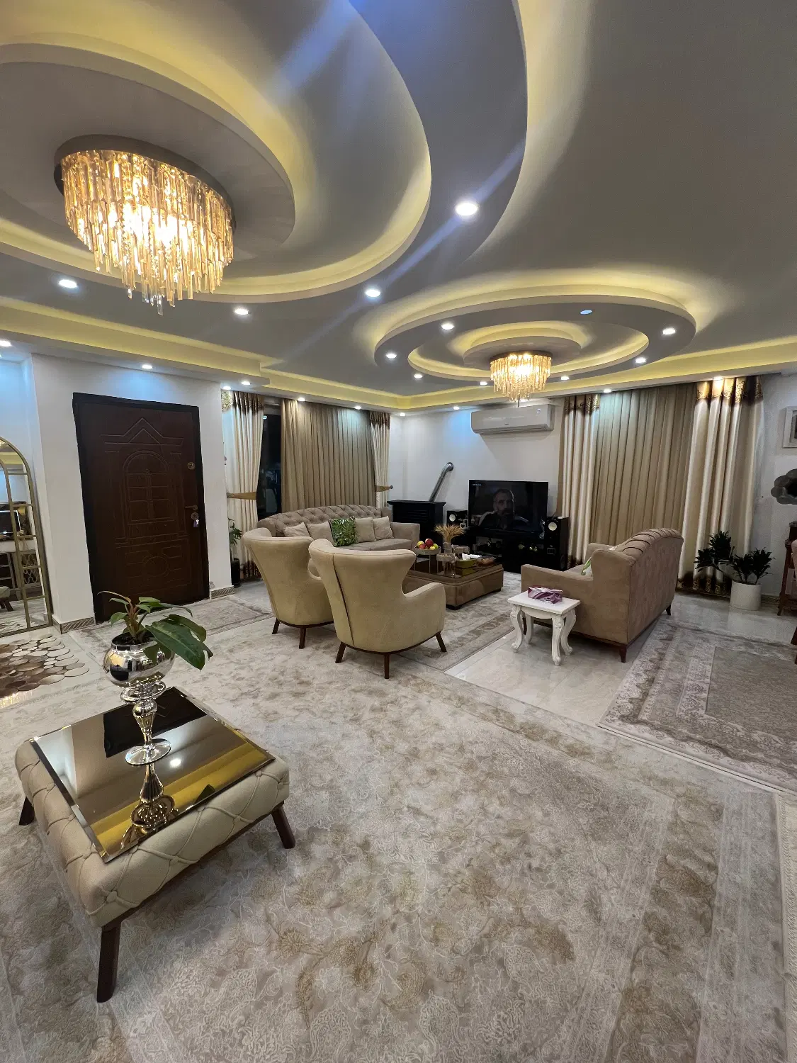 خانه ویلایی دوبلکس ۳۰۰متری میدان مالا