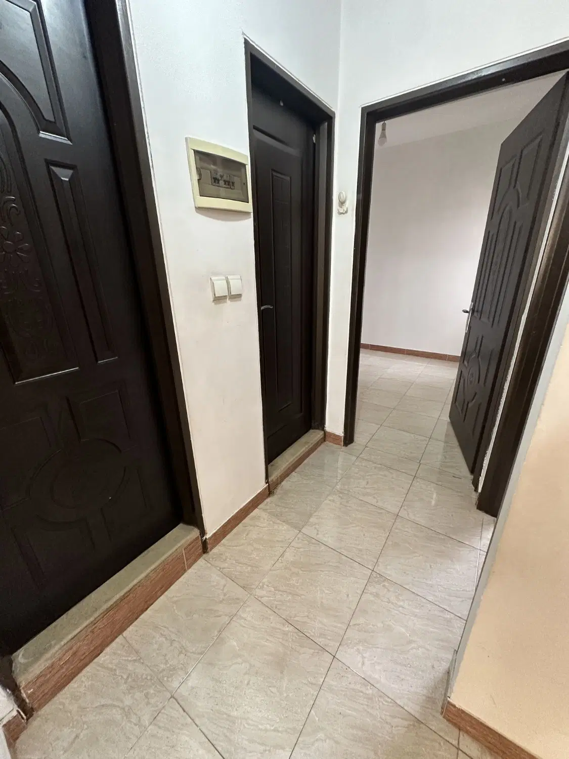 جمهوری یک کوچه پنجم ۸۷ متری