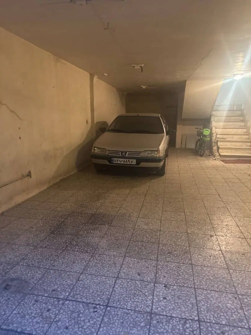 آپارتمان ۴۰ متری ۲جای پارک تک واحد