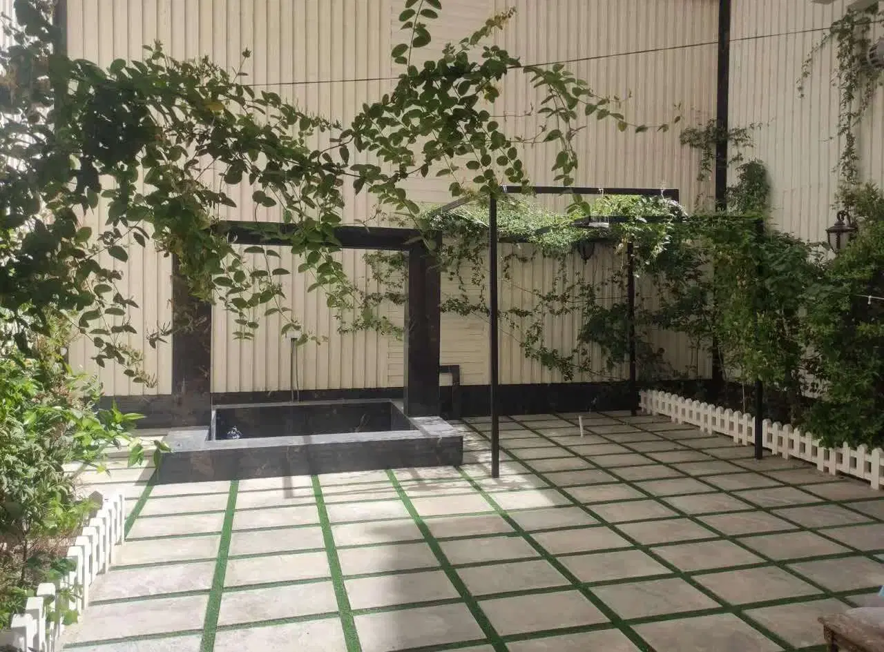 همکف جنوبی موقعیت عالی