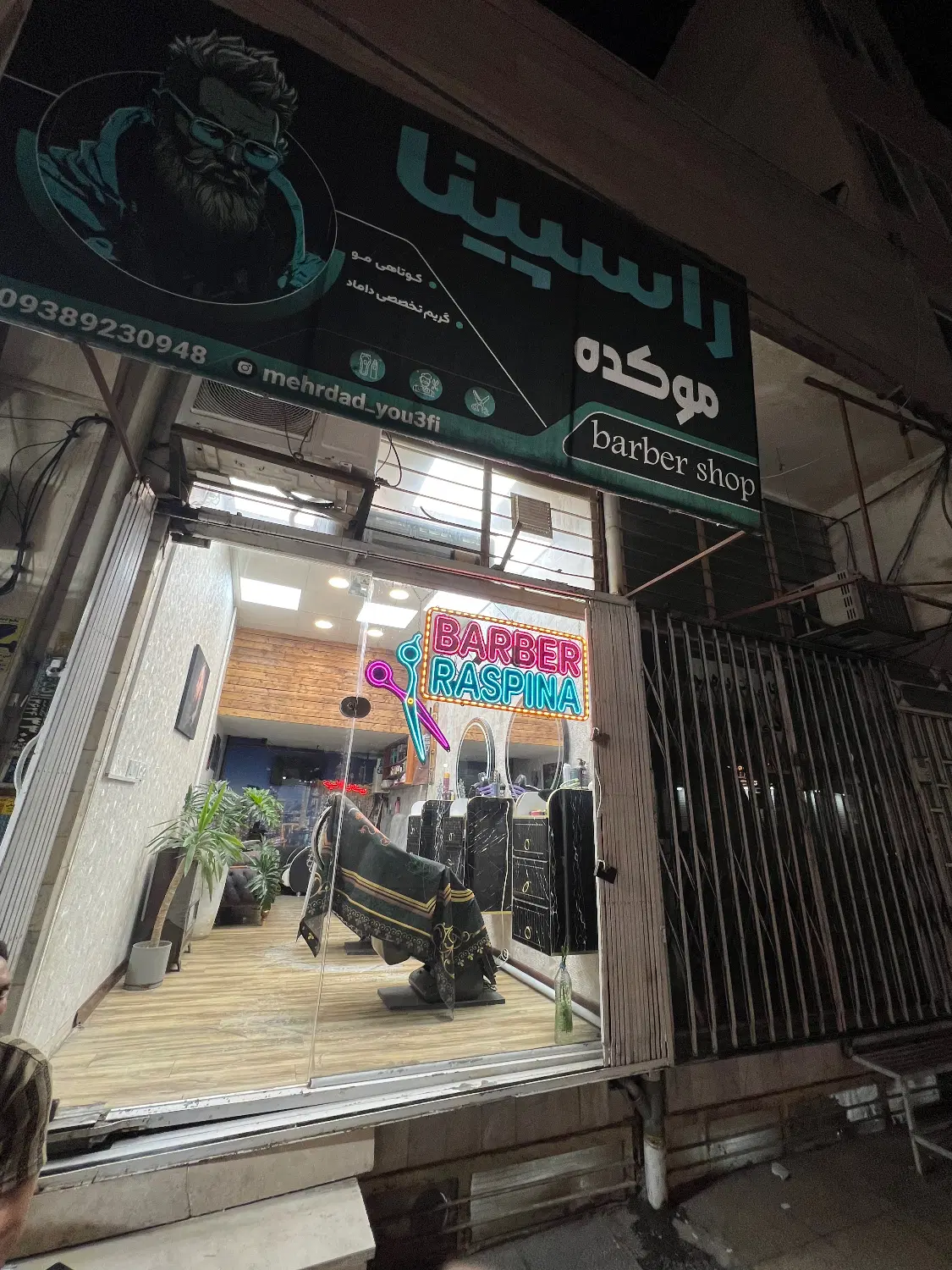 مغازه برخیابان حامدی برای اجاره