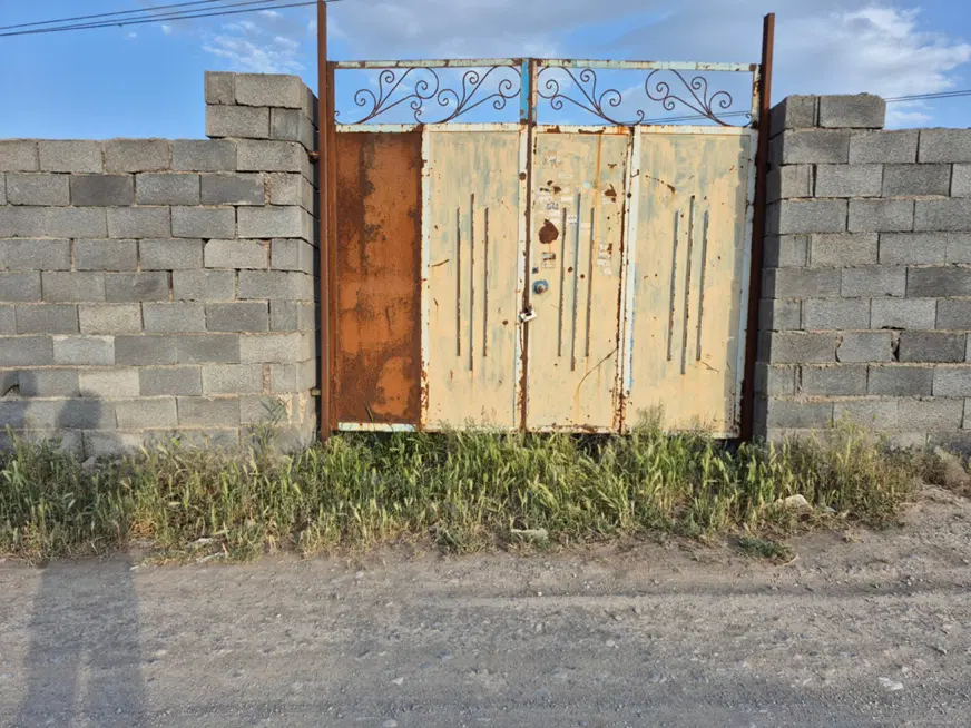 زمین۷۰۰متری شاهنامه