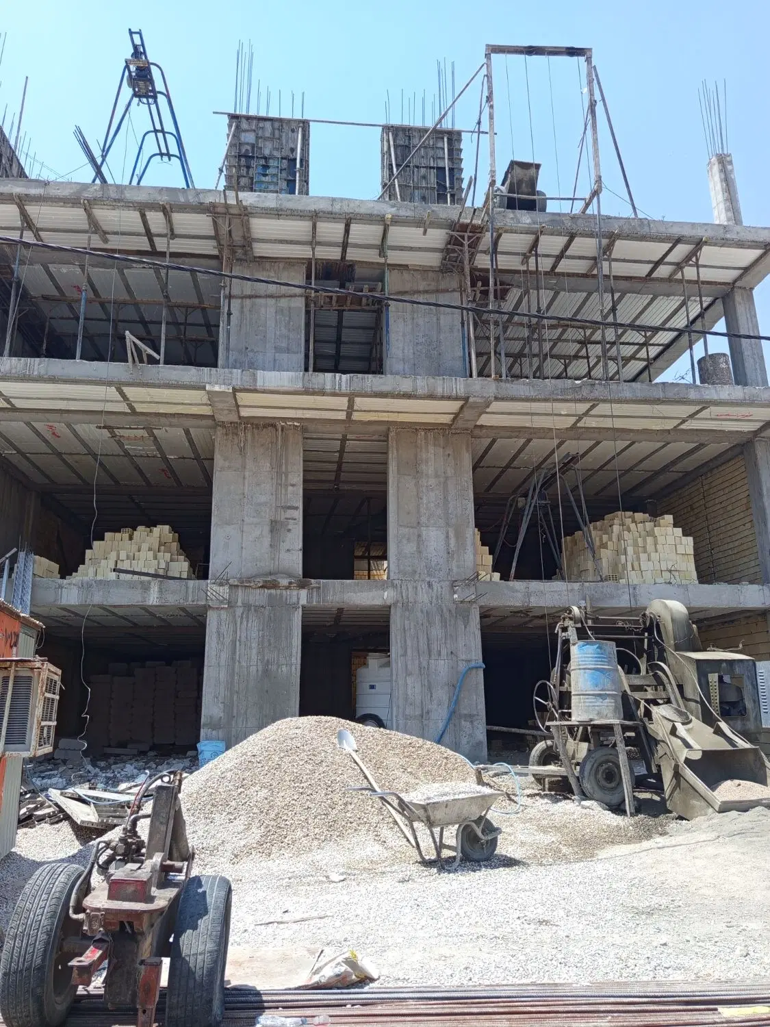 پیش فروش اپارتمان ۱۷ شمالی کارکنان