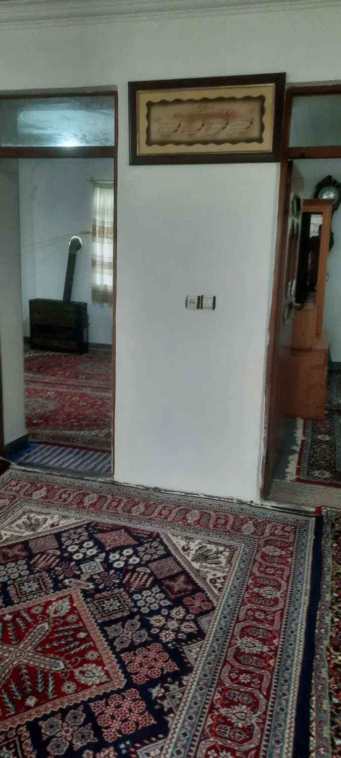 خانه ویلایی ۳۳۴مترزمین ۱۳۰متر بناشهر ضیابر