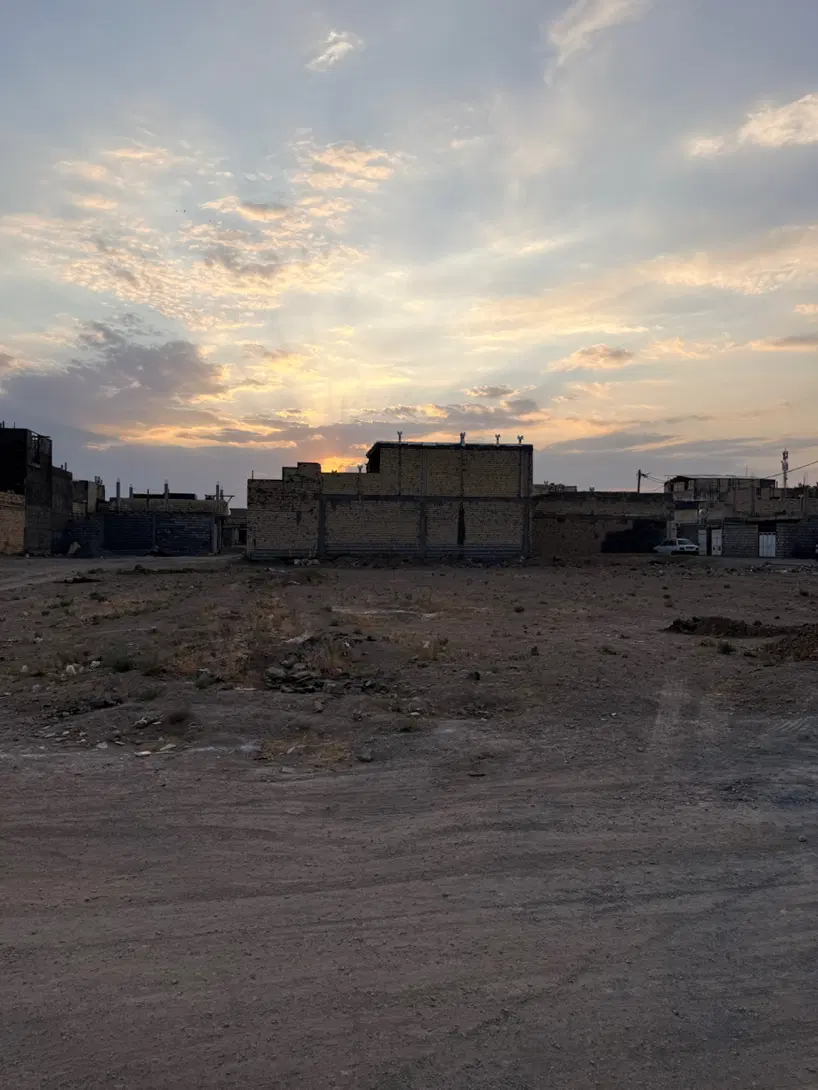 زمین مسکونی