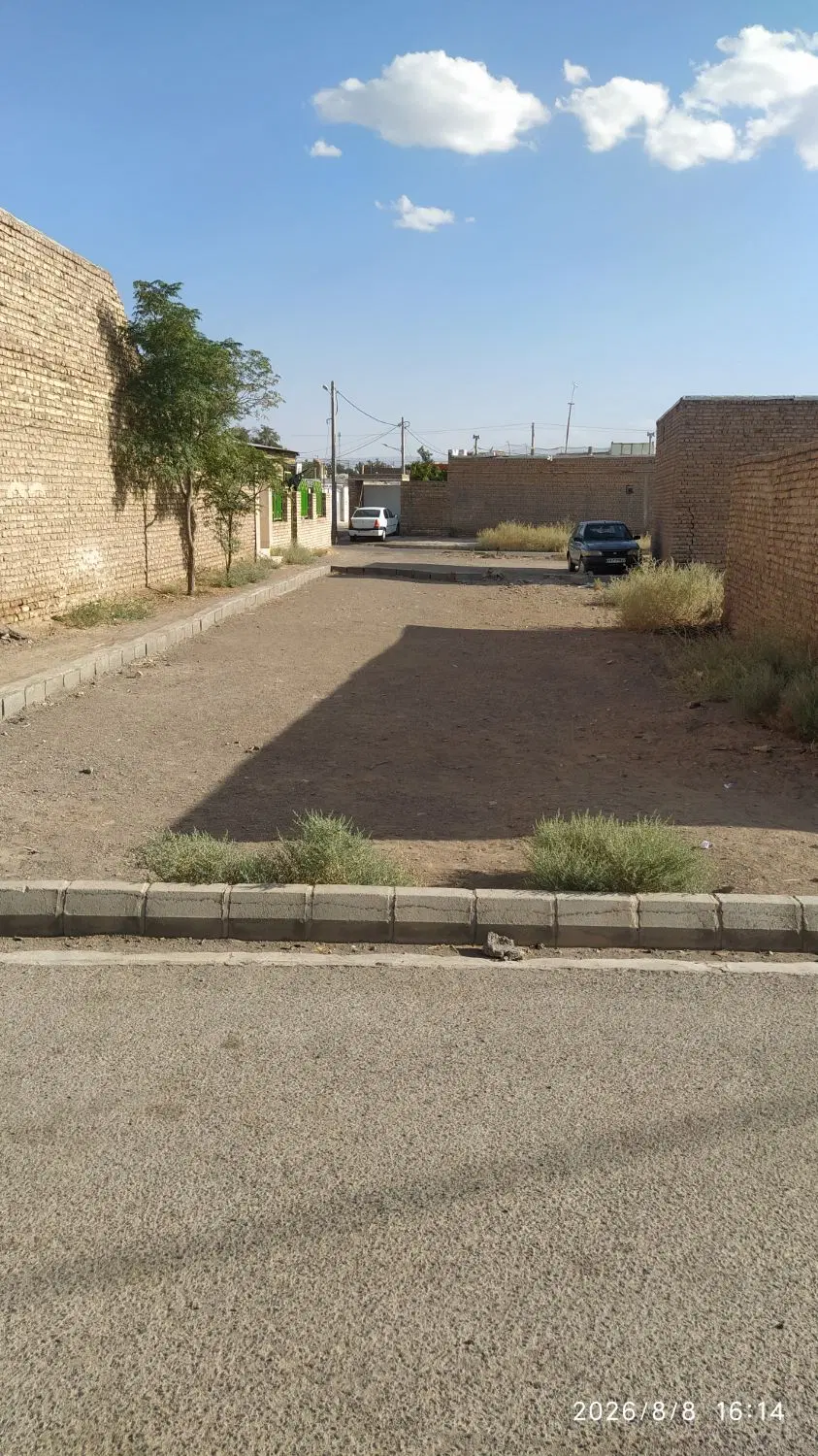 زمین فروشی.مند