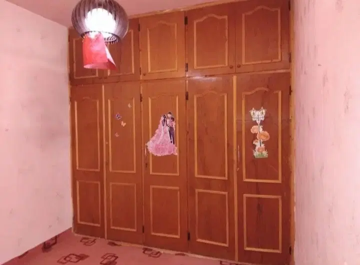 80متر