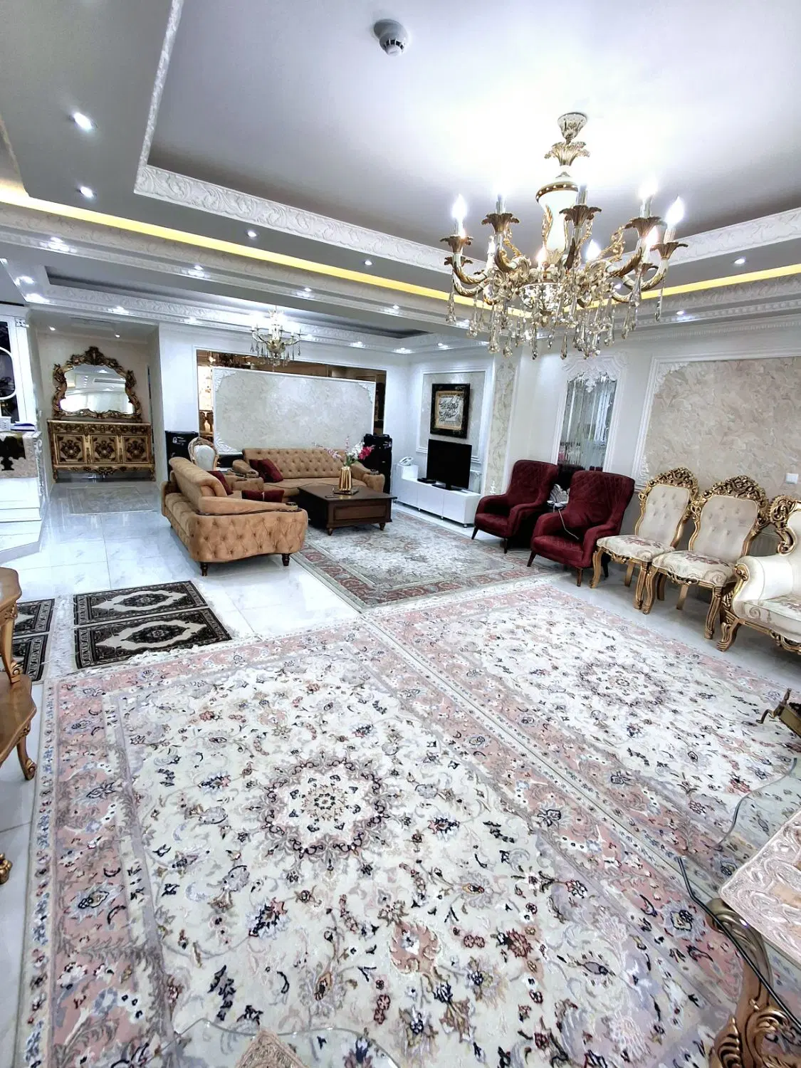 آپارتمان ۱۴۱ متر لوکس ۳ خواب در توانیر شمالی