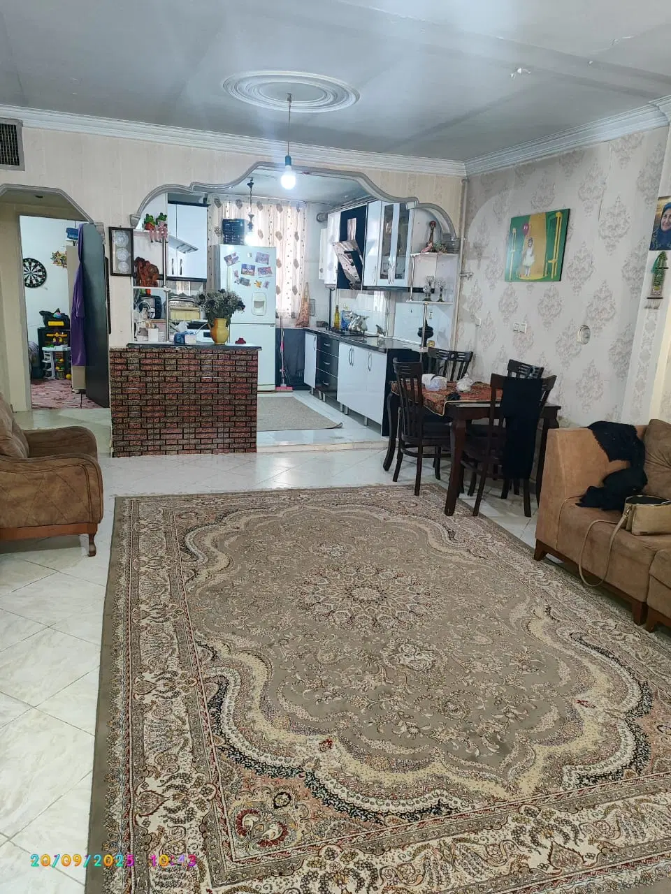آپارتمان90متری حصارک بالا