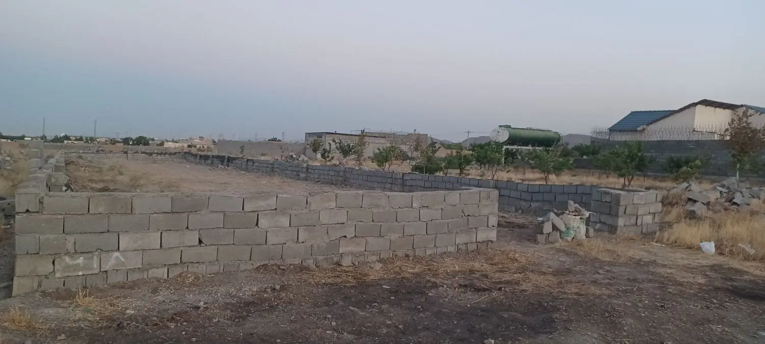 زمین ویرانی