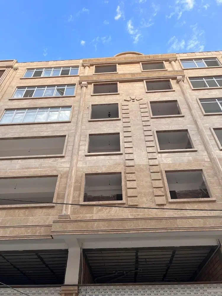 آپارتمان ۱۰۵ متری یاسر دو پارکینگ اختصاصی...سران
