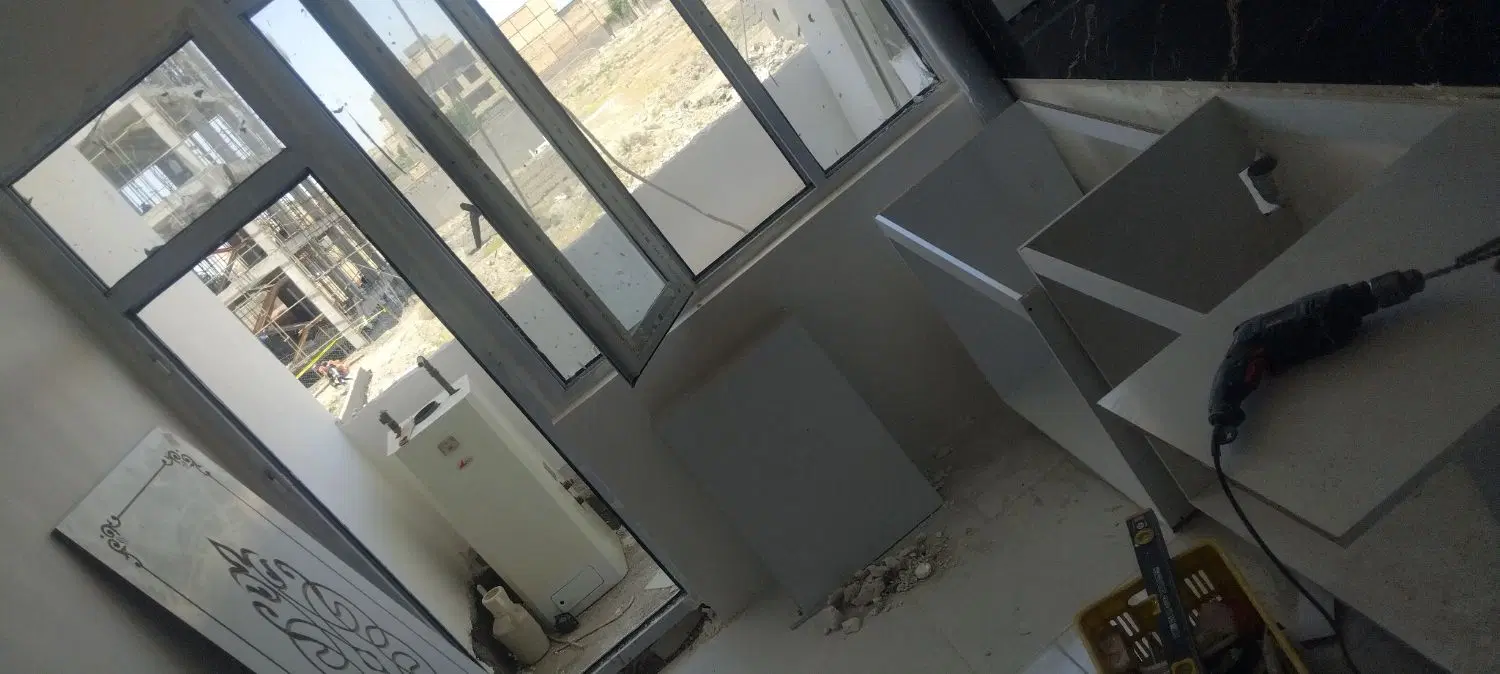طبقه سوم سفت کاری
