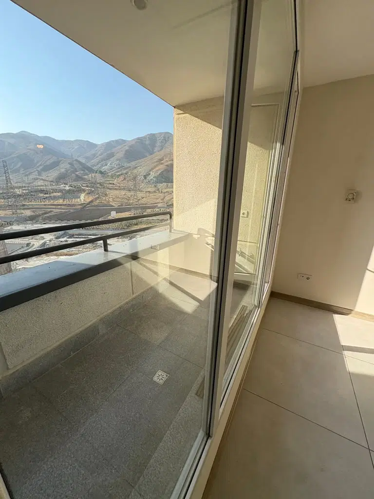 ۱۳۰متر دریاچه اردستانی گلستان خرازی آبشار