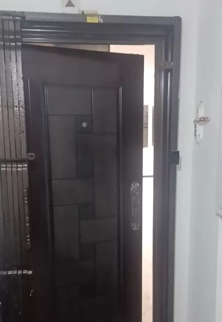 اپارتمان ۸۶ متر ۲ خوابه خوش نقشه و۲نبش