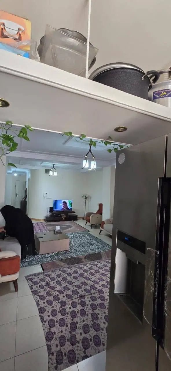 ۸۵ متر دو خواب روو به نما حوالی سه راه دهکده
