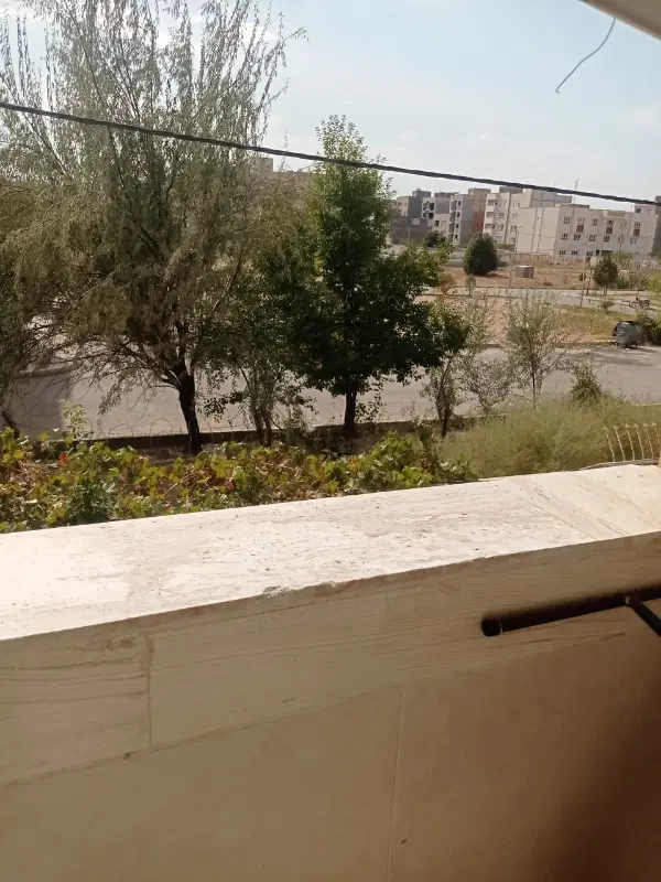 زمین فروشی
