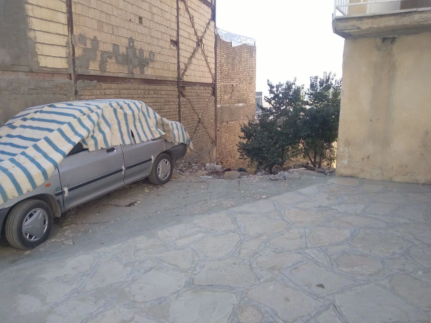 زمین دوشان