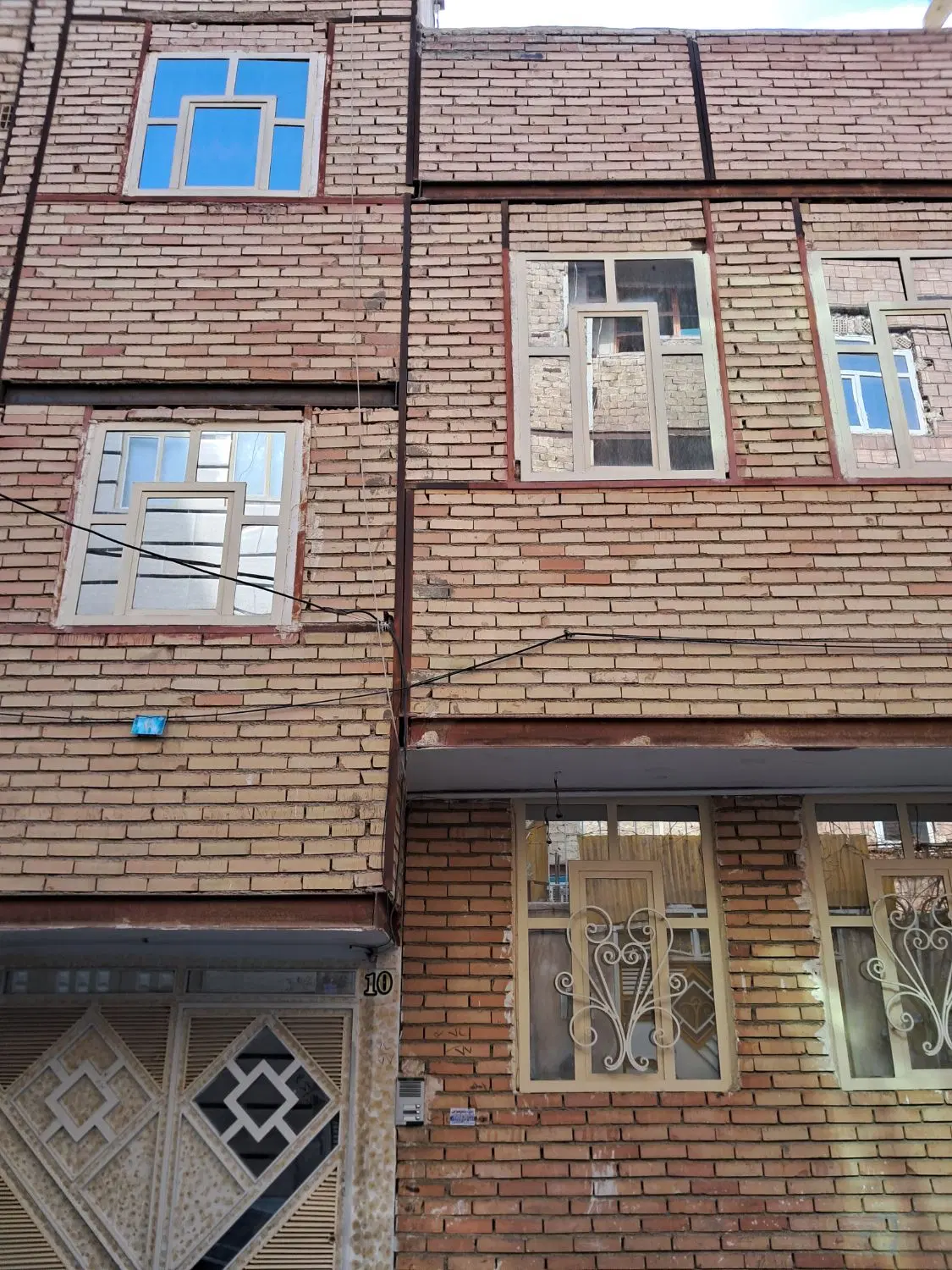 خانه ویلایی دوطبقه درنسیم شهر