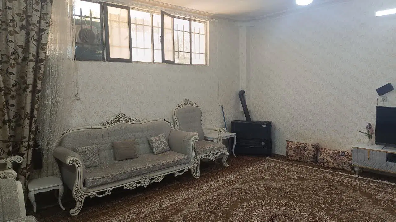 آپارتمان طبقه همکف
