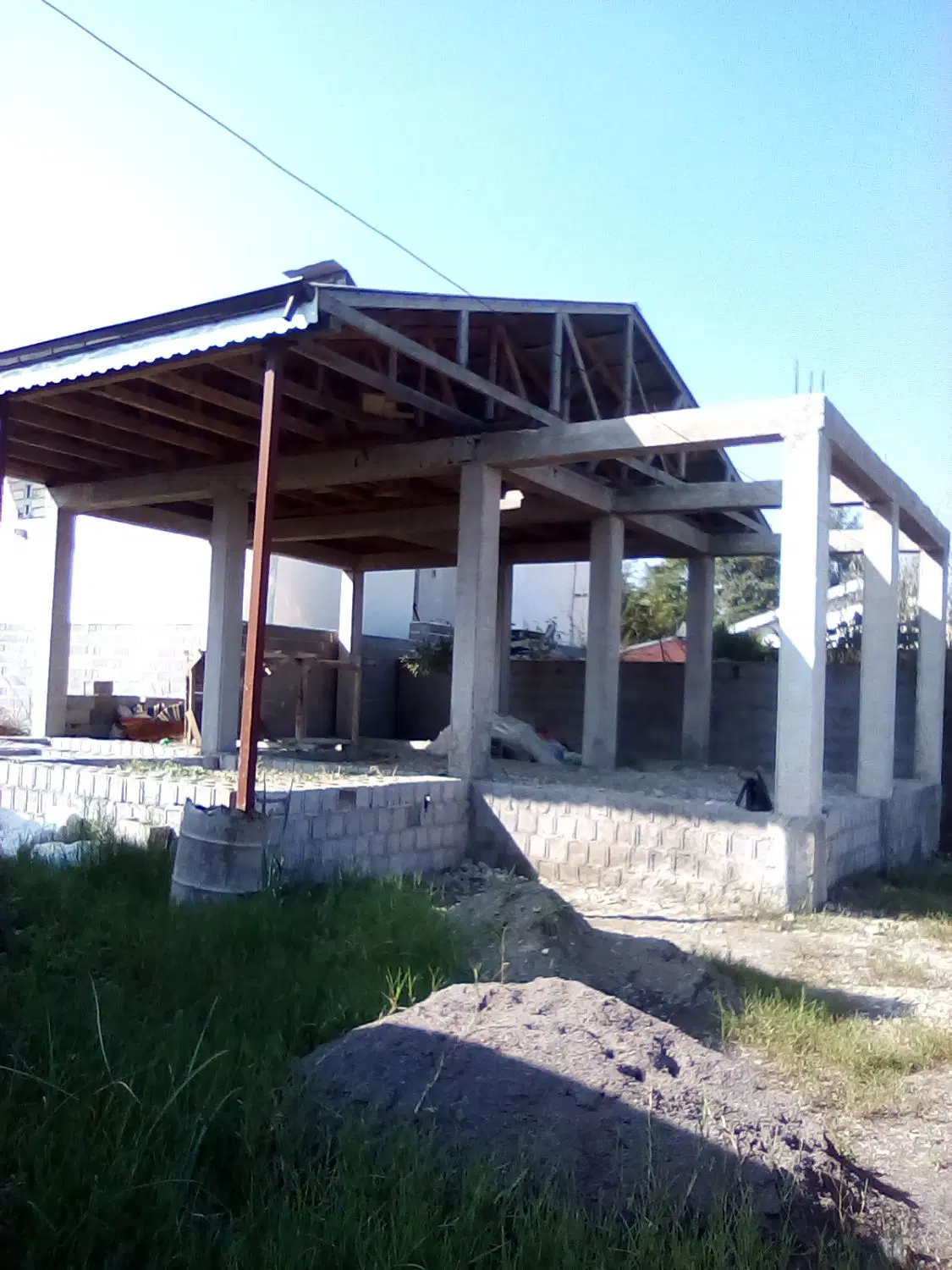 ویلایی نیمه ساز
